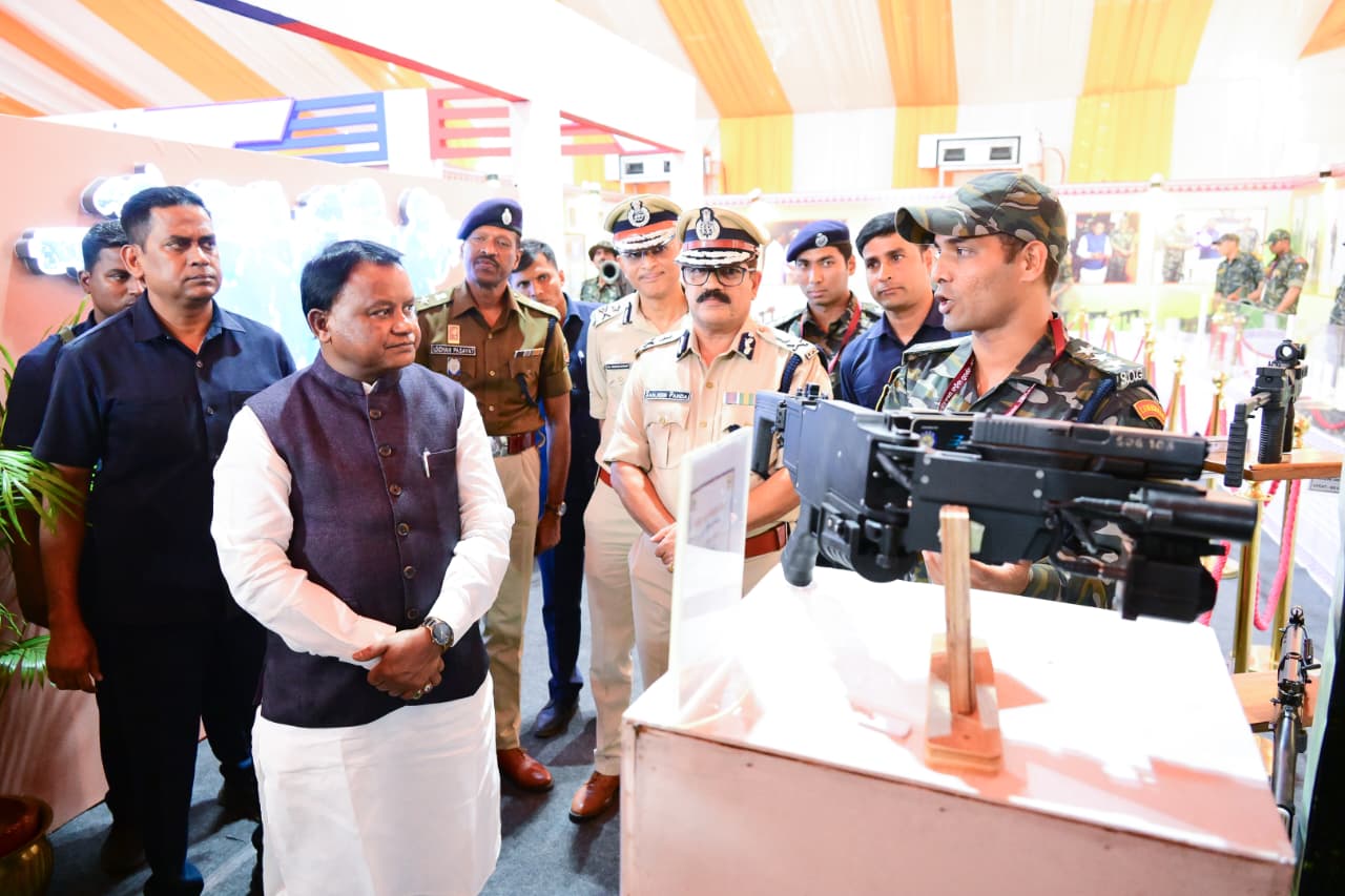 ନ୍ୟାୟ ସଂହିତା ପ୍ରଦର୍ଶନୀ ବୁଲି ଦେଖିଲେ ମୁଖ୍ୟମନ୍ତ୍ରୀ