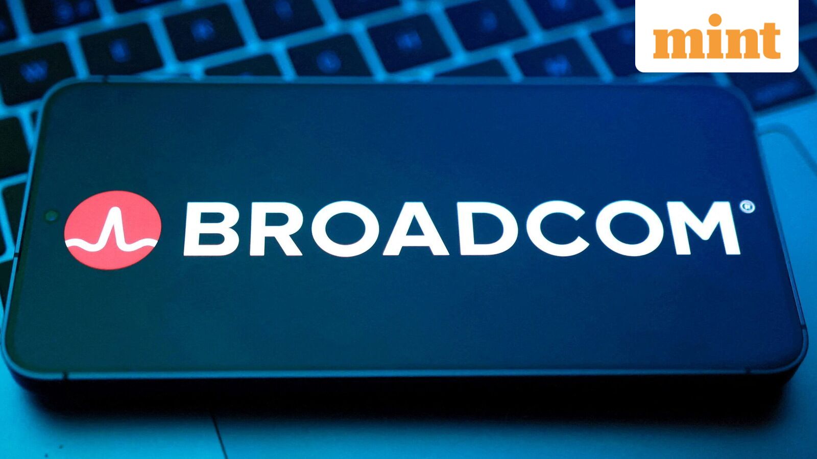 ଦୁର୍ବଳ AI ପୂର୍ବାନୁମାନ ଯୋଗୁଁ ବ୍ରଡକମ୍ (Broadcom) ର ସେୟାର ମୂଲ୍ୟ ୧୫% ହ୍ରାସ