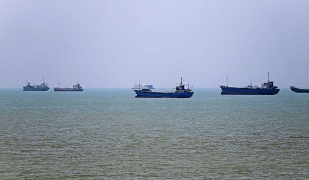 ହରମୁଜ ପ୍ରଣାଳୀ (Strait of Hormuz) ପୁଣି ଖୋଲିଲା: ଆମେରିକା-ଇରାନ ଶାନ୍ତି ଚୁକ୍ତି ପରେ ତୈଳ ପରିବହନ ସ୍ୱାଭାବିକ,